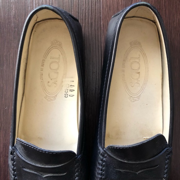 Tod’s Black Loafers Size 9 - Picture 5 of 5